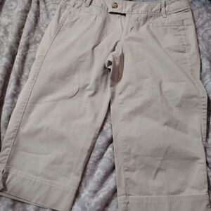 Eddie Bauer Pants Size 8 Petite Blakely Fit Flat Front Khaki Stretch Capris